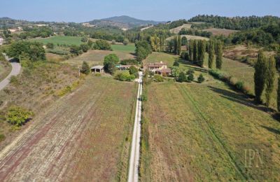 Finca en venta Trestina, Umbría:  