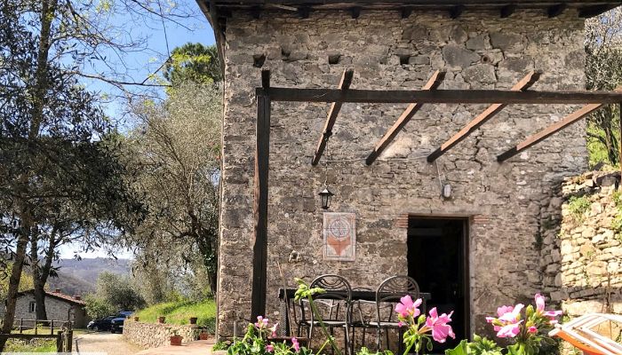 Casa de campo en venta Pescaglia, Toscana,  Italia