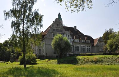 Palacio en venta Płoty, Nowy Zamek, Voivodato de Pomerania Occidental:  