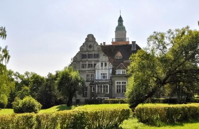 Palacio en venta Płoty, Nowy Zamek, Voivodato de Pomerania Occidental, Vista lateral