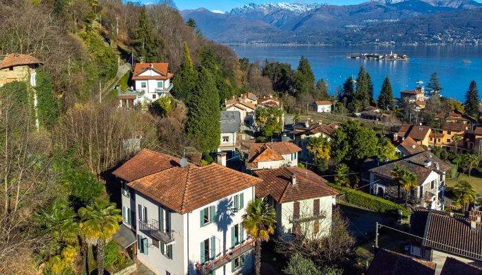 Villa histórica en venta 28838 Stresa, Piamonte,  Italia