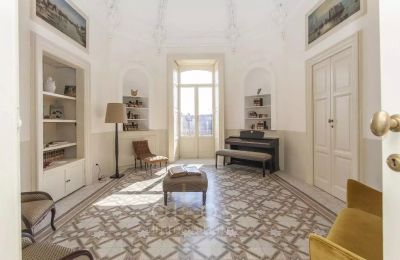 Palacio en venta Manduria, Apulia:  