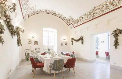 Palacio en venta Manduria, Apulia:  