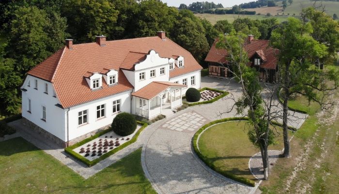 Casa señorial en venta Książnik, Voivodato de Varmia y Masuria,  Polonia