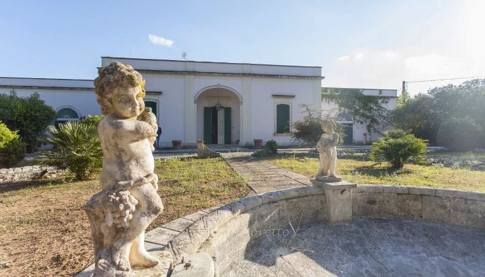 Villa histórica en venta Lecce, Apulia,  Italia