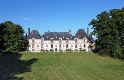 Inmuebles con carácter, Château Louis XIII: castillo en Normandía, cerca de París