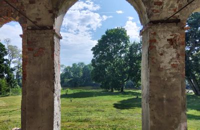 Palacio en venta Więsławice, Voivodato de Cuyavia y Pomerania, Pórtico