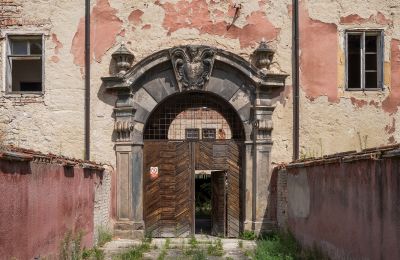 Palacio en venta Kounice, Zámek Kounice, Středočeský kraj, Entrada