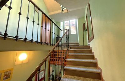 Mansión histórica en venta Bee, Piamonte, Escalera