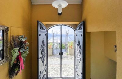 Mansión histórica en venta Bee, Piamonte, Entrada