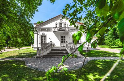 Palacio en venta 05-332 Żaków, Voivodato de Mazovia, Vista lateral