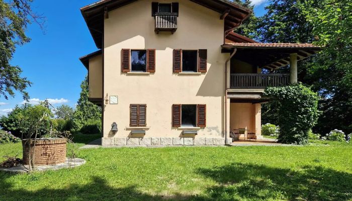 Villa histórica en venta Gignese, Piamonte,  Italia