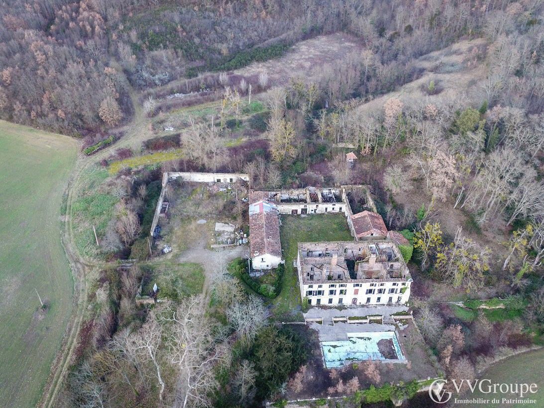Fotos Ruinas del monasterio de Foix - Ariège - Monumento histórico del siglo XIV.