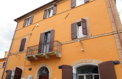 Villa histórica en venta Offida, Marcas, Vista frontal