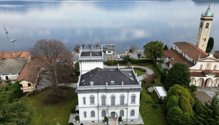 Mansión histórica en venta 28040 Lesa, Piamonte,  Italia