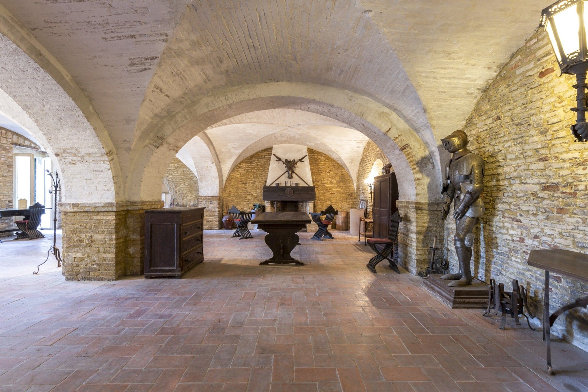 Fotos Palacio con interior histórico y jardín, cerca de Ancona