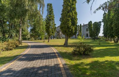 Palacio en venta Mgowo, Pałac w Mgowie, Voivodato de Cuyavia y Pomerania, Acceso