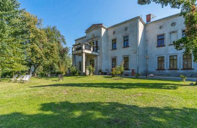 Palacio en venta Mgowo, Pałac w Mgowie, Voivodato de Cuyavia y Pomerania, Vista exterior