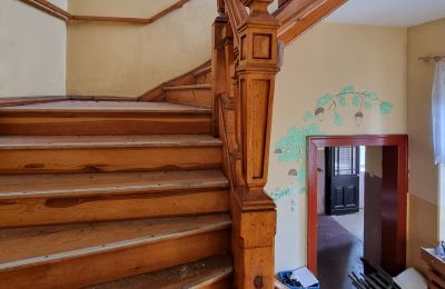 Palacio en venta Grabiszyce Średnie, Voivodato de Baja Silesia, Escalera
