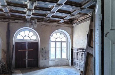 Casa señorial en venta Dobrocin, Pałac w Dobrocinie, Voivodato de Varmia y Masuria, Hall de entrada