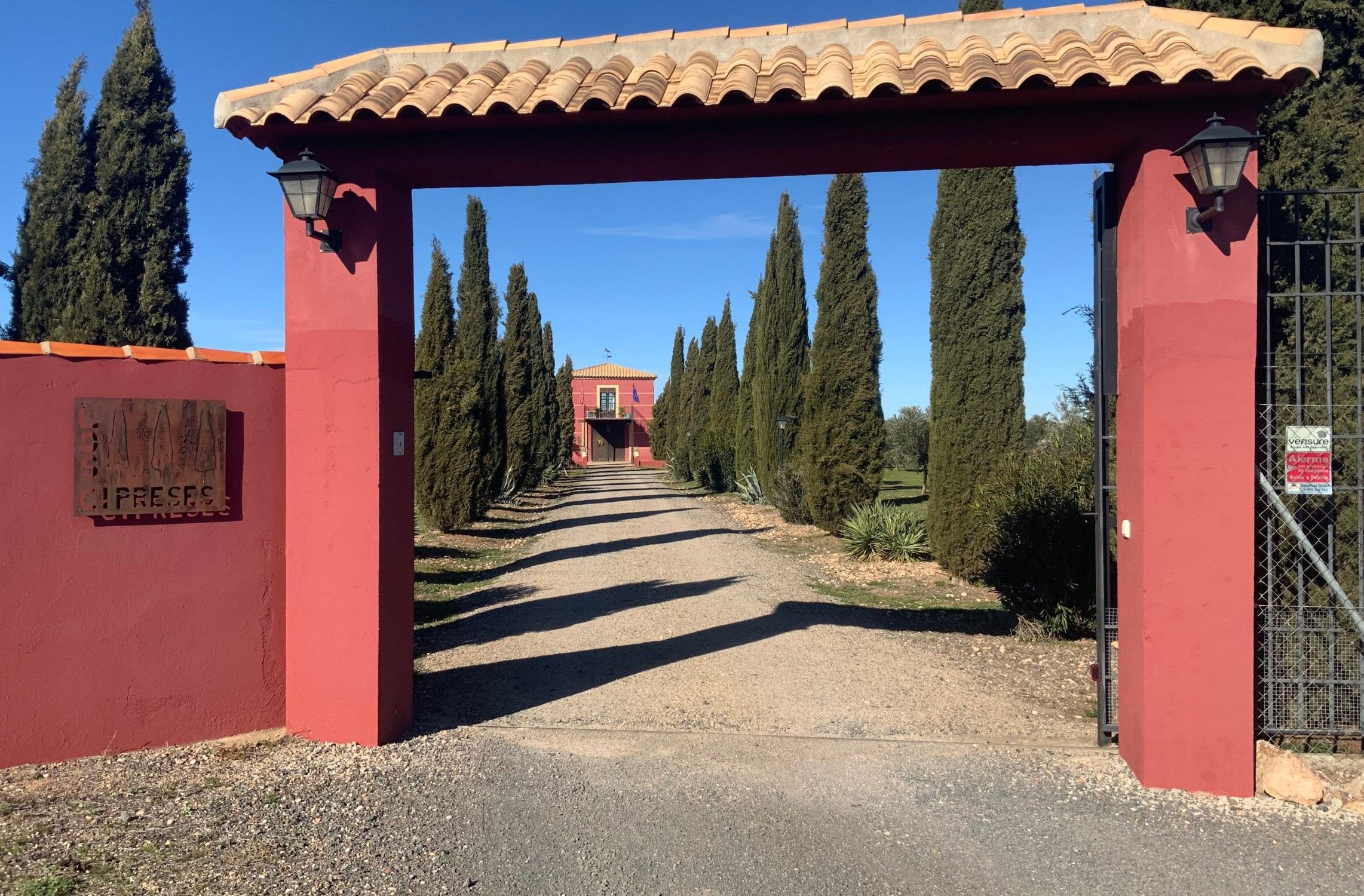 Fotos Casa de campo entre olivos y almendros