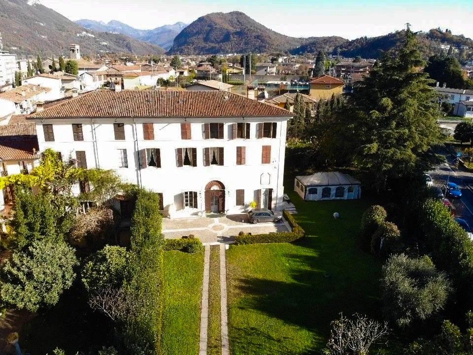 Fotos Villa Marchetti - Magnífica residencia en Lombardía