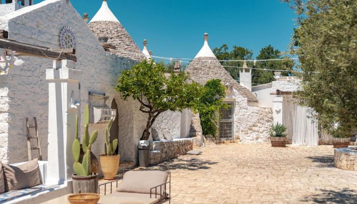 Trullo en venta Martina Franca, Apulia,  Italia