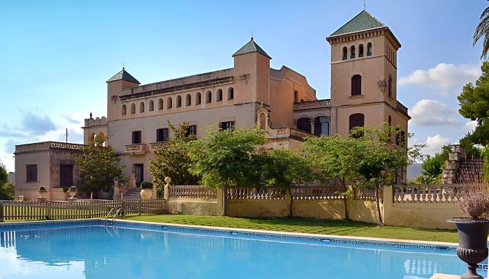 Palacio Santa Oliva, Cataluña