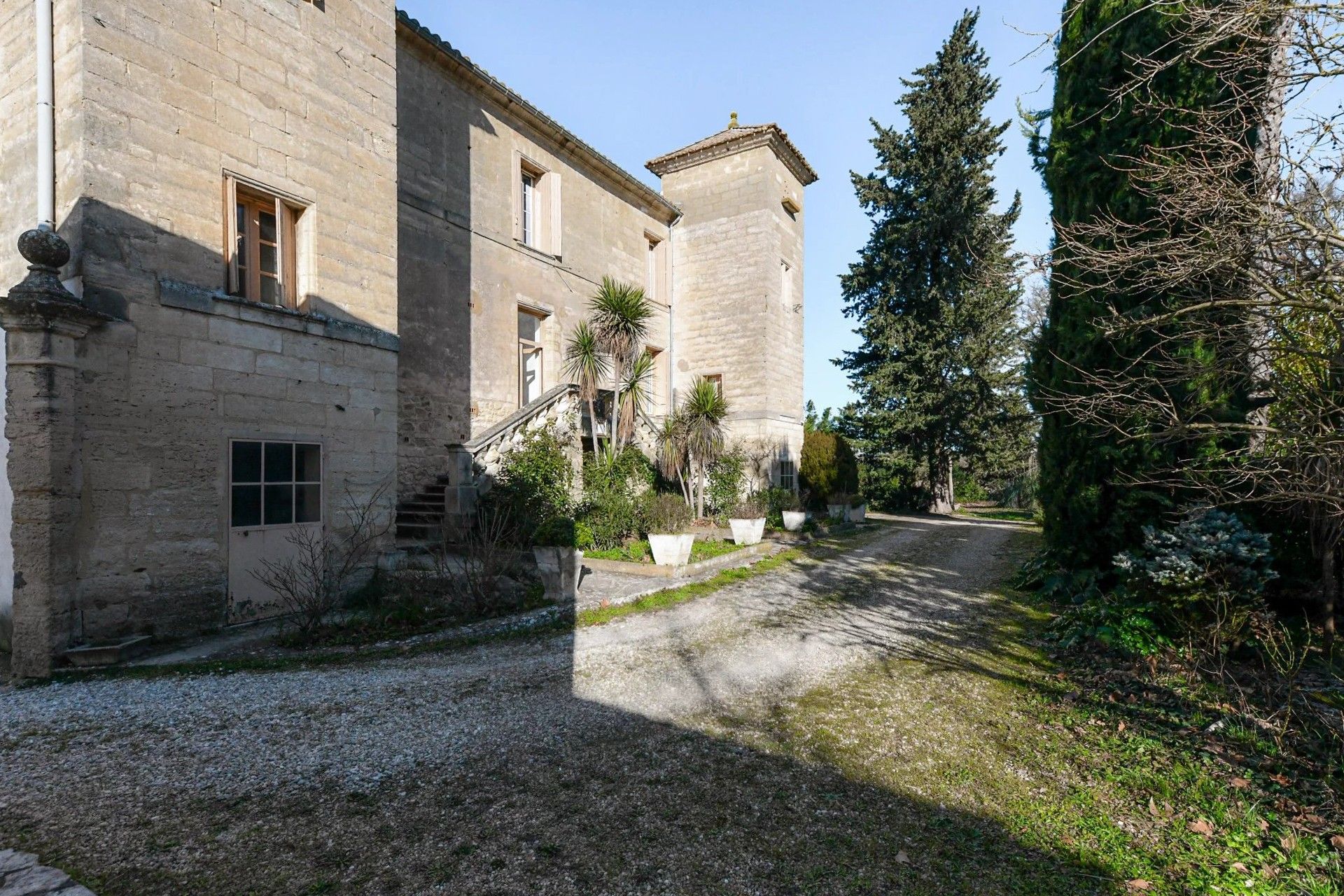 Fotos Residencia histórica del siglo XVIII con 1 ha de parque y dependencias