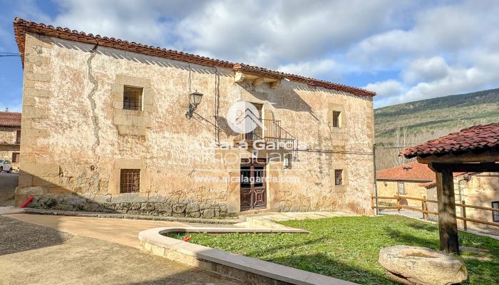 Casa señorial en Molinos de Duero