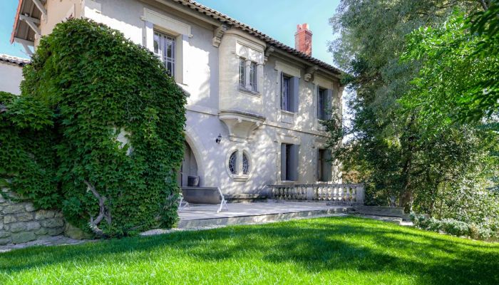 Villa histórica en venta Uzès, Occitania,  Francia