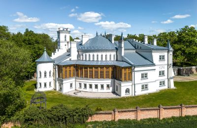Palacio en venta Patrykozy, Voivodato de Mazovia, Vista posterior