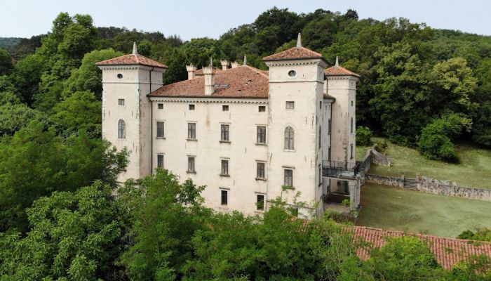Palacio en venta Italia,  Italia