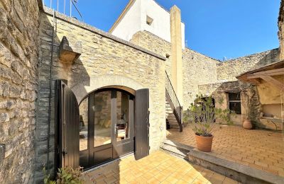 Propiedad histórica en venta Vers-Pont-du-Gard, Occitania, Imagen 15/31