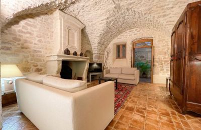 Propiedad histórica en venta Vers-Pont-du-Gard, Occitania, Imagen 5/31
