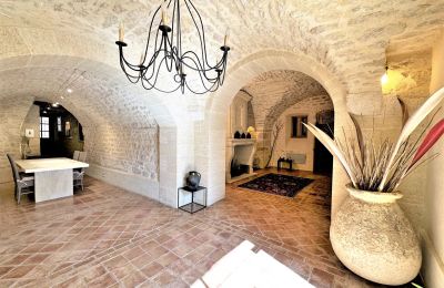Propiedad histórica en venta Vers-Pont-du-Gard, Occitania, Imagen 6/31