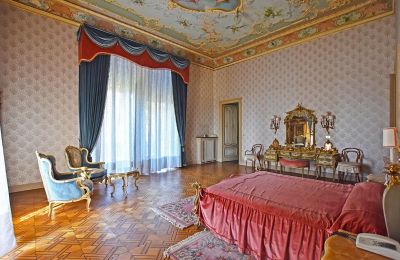 Villa histórica en venta Liguria, Dormitorio