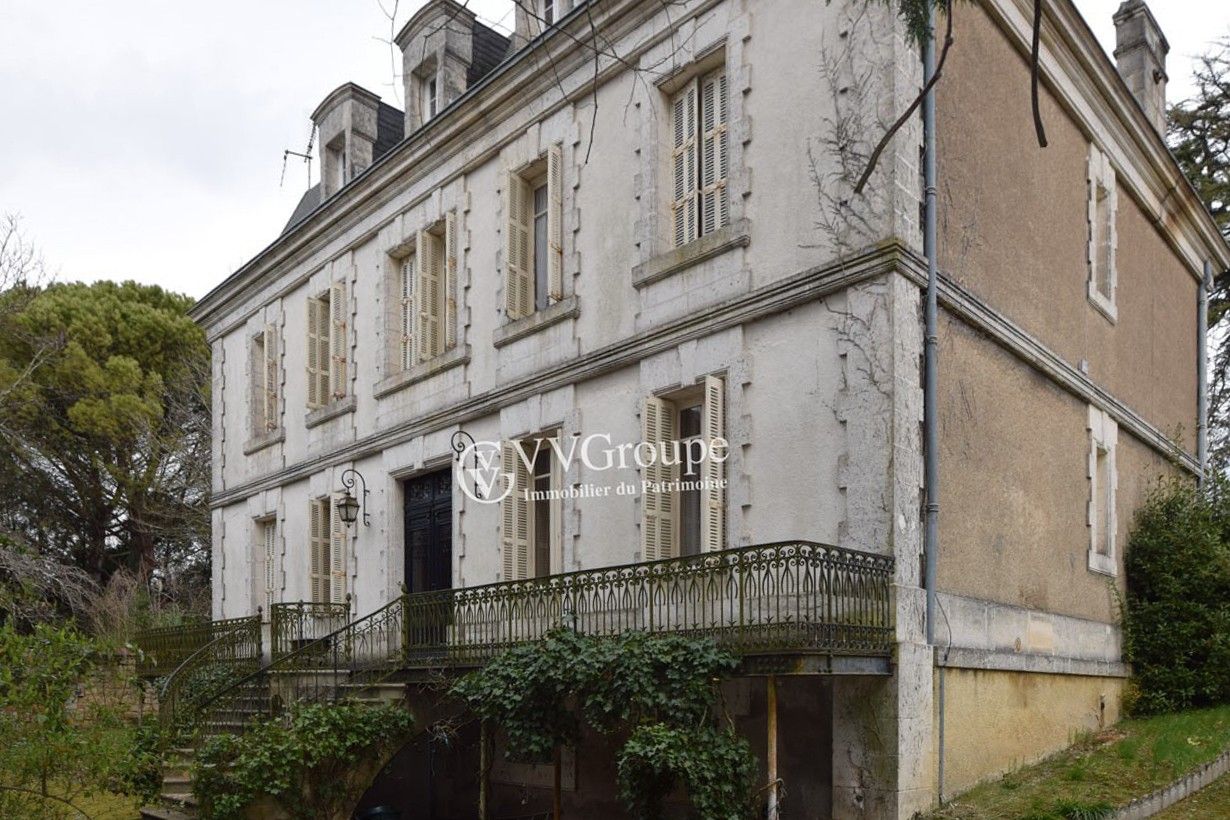 Fotos Casa señorial del siglo XIX renovada con vistas al río Charente, a solo 10 km de Angulema
