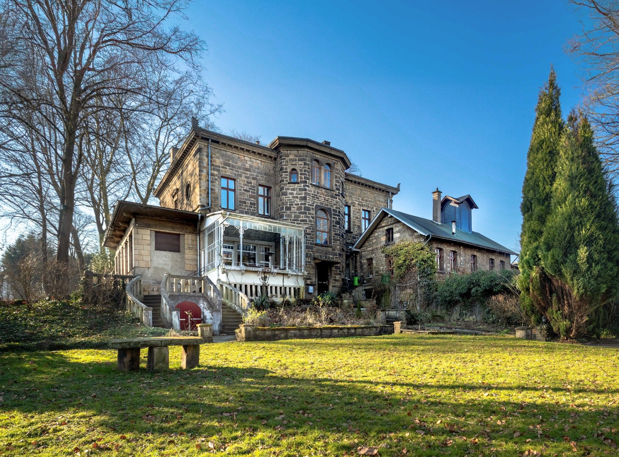 Fotos Conjunto histórico en venta en Witten: Villa Müllensiefen y Casa Crengeldanz en un terreno de 14.000 m²
