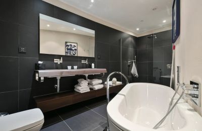Casa señorial en venta Uzès, Occitania, Cuarto de baño