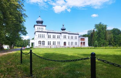 Inmuebles históricos, Palacio con arquitectura morisca en Osiek, Pequeña Polonia