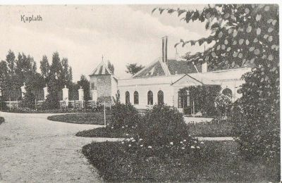 Casa señorial en venta Trnavský kraj, okres Hlohovec, Koplotovce, Frídeský kaštieľ, Trnavský kraj, Historický pohľad - hlavná kúria