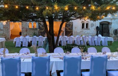 Casa señorial en venta Trnavský kraj, okres Hlohovec, Koplotovce, Frídeský kaštieľ, Trnavský kraj, Nádvorie - svadba