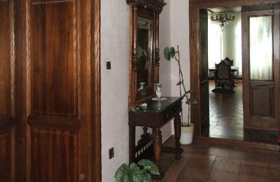 Casa señorial en venta Trnavský kraj, okres Hlohovec, Koplotovce, Frídeský kaštieľ, Trnavský kraj, Interier vstupná chodba