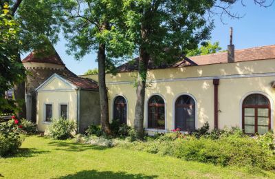 Casa señorial en venta Trnavský kraj, okres Hlohovec, Koplotovce, Frídeský kaštieľ, Trnavský kraj, Hlavná kúria