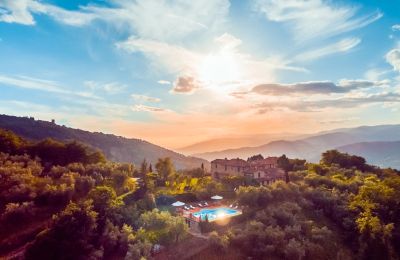 Casa de campo en venta Pistoia, Toscana, Entorno de la propiedad
