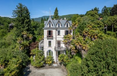 Villa histórica en venta Luino, Lombardía, Imagen 1/38
