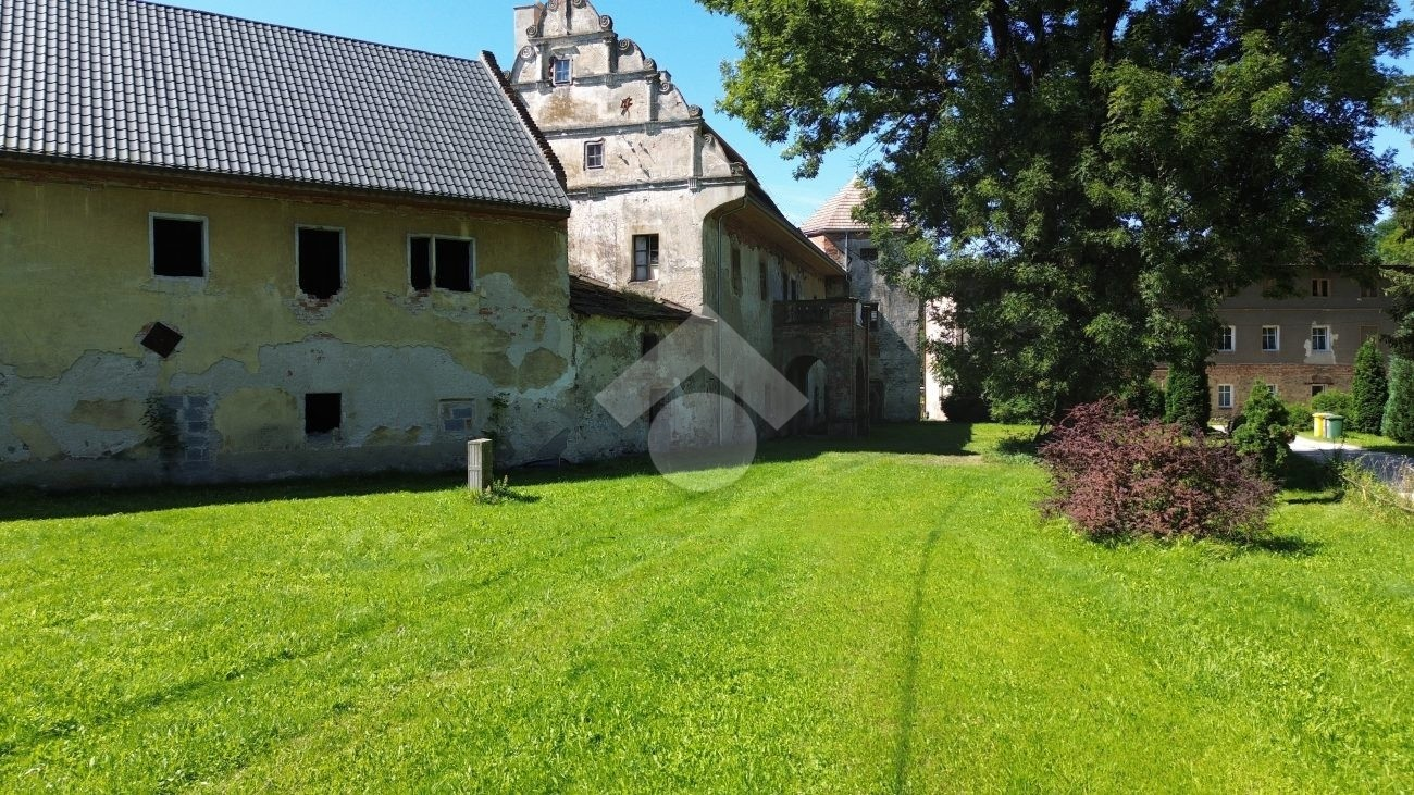 Fotos Casa señorial del siglo XVII con parque y dependencias