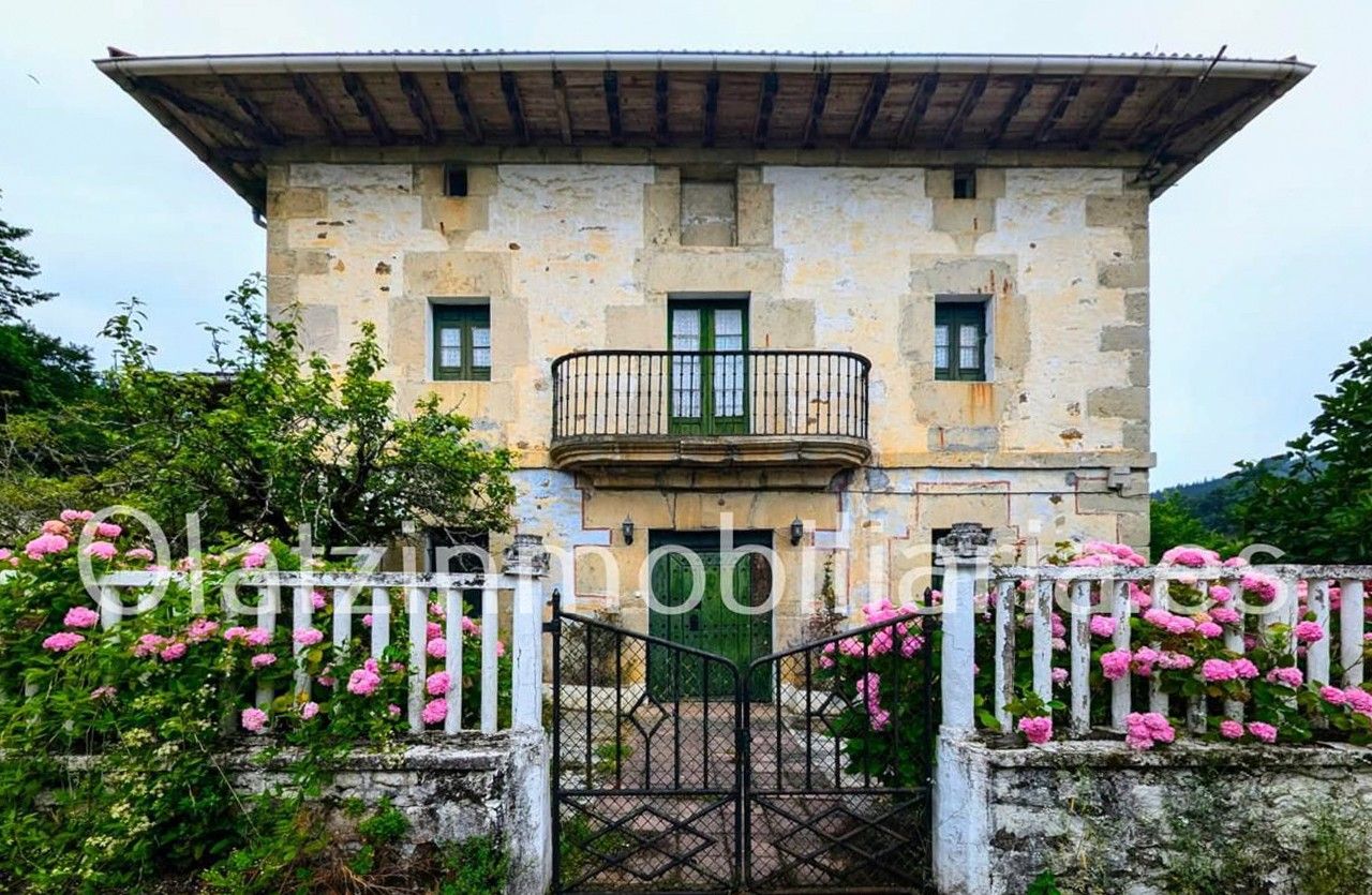 Fotos Majestuosa Casa Palacio del Siglo XVIII en el Corazón del Valle de Ayala