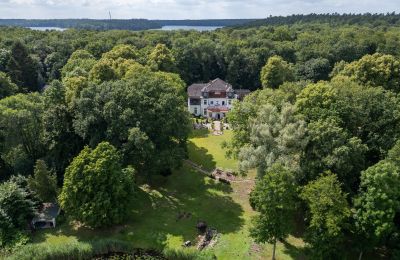 Inmuebles históricos, Palacio con acceso privado al lago en la región de los lagos de Brandeburgo